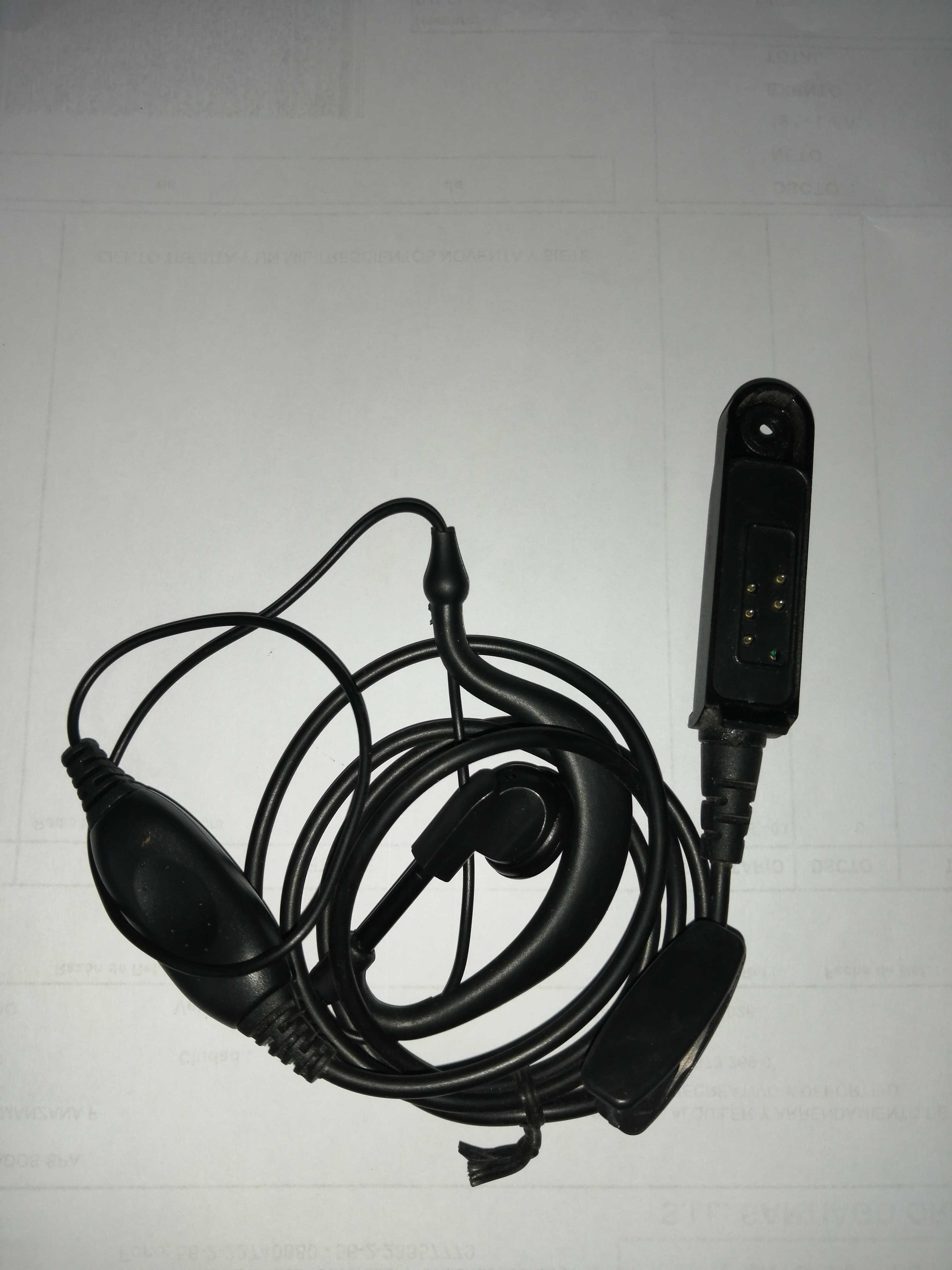 MANOS LIBRES PARA RADIOS BAOFENG T-57 AUDÍFONO / MICRÓFONO PTT 