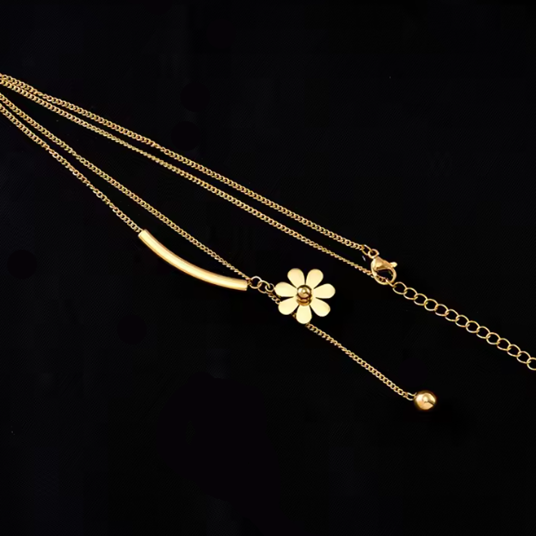 Colar em Aço Inoxidável com Flor Delicada 6