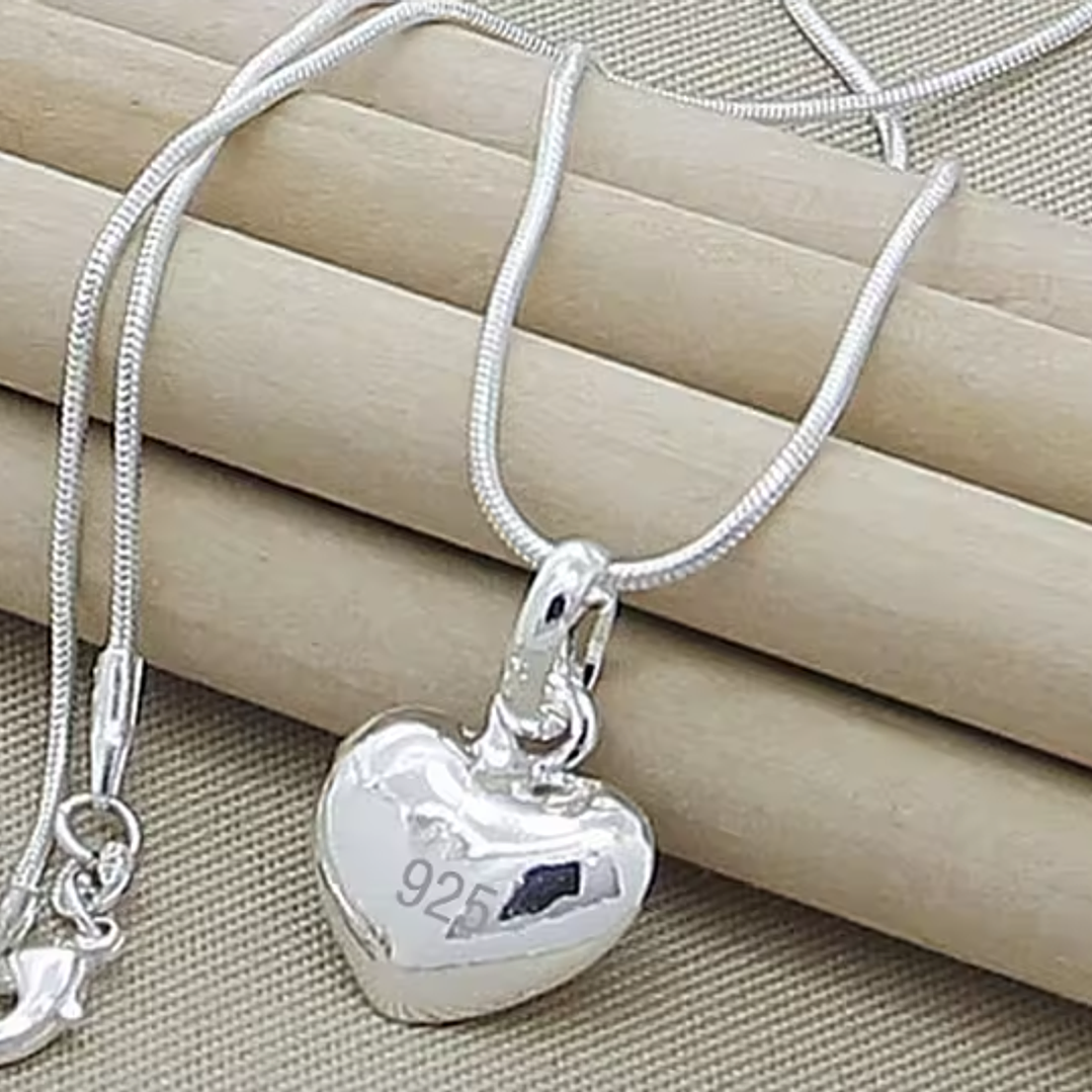 Colar Coração Banhado a Prata 2