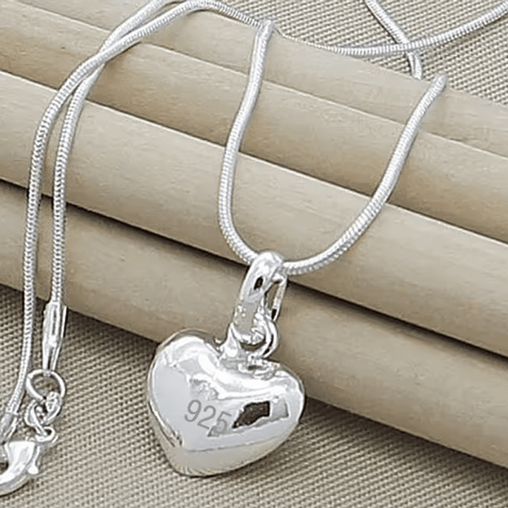 Colar Coração Banhado a Prata 2