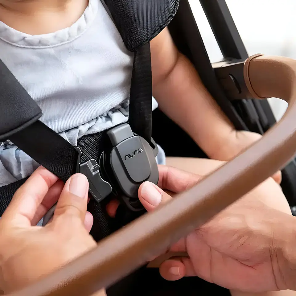 COCHE DE PASEO TRVL BEIGE NUNA 8