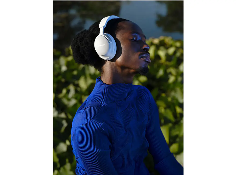 AUDÍFONOS BOSE QC ULTRA HEADPHONES BLUETOOTH 8