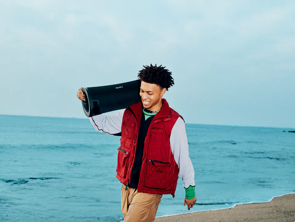 PARLANTE PORTÁTIL BLUETOOTH ULT FIELD 7 7