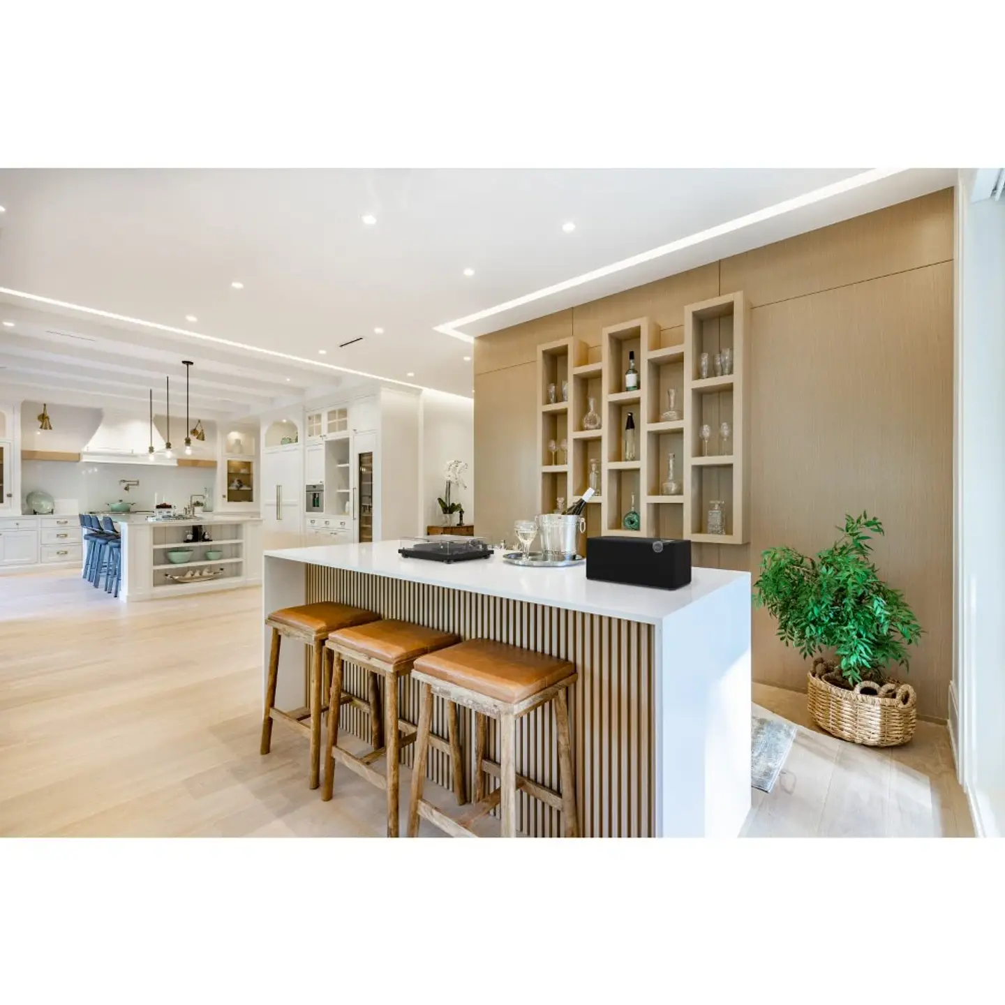 PARLANTE BLUETOOTH THE THREE PLUS NEGRO KLIPSCH 9