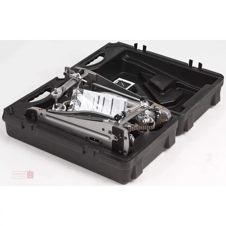 PEDAL DE BOMBO DOBLE TAMA HP910LWN INCLUYE CASE 6