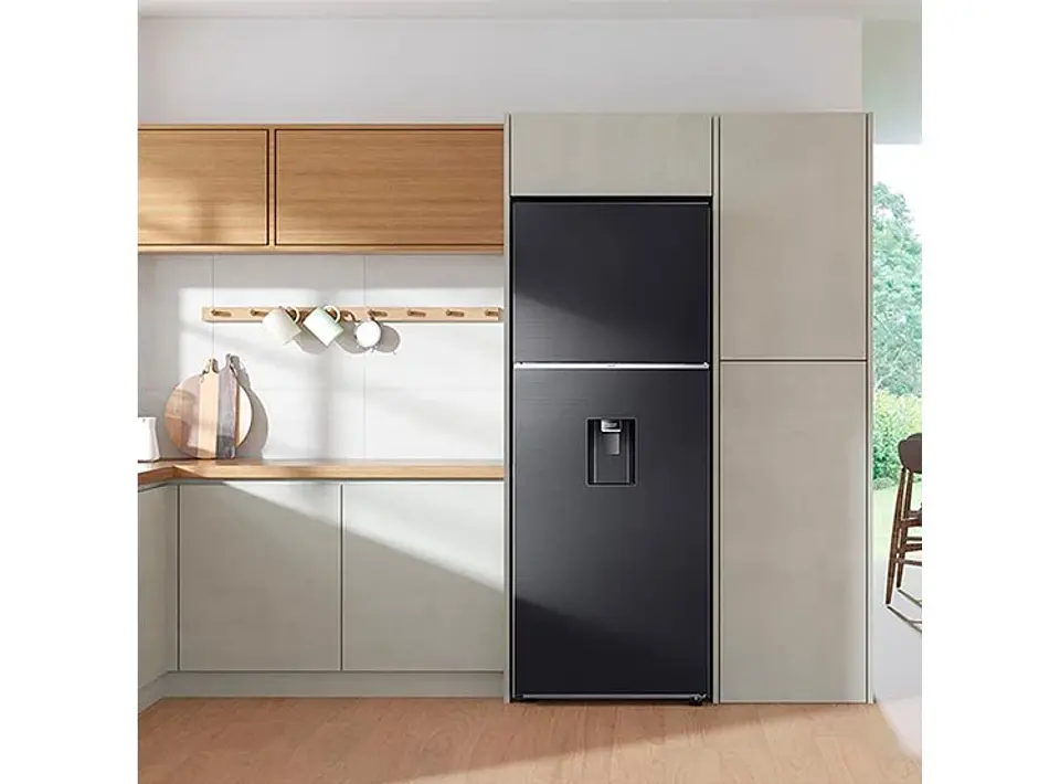 REFRIGERADOR SAMSUNG TOP MOUNT FREEZER NO FROST 384 L RT38CG6720B1ZS BLACK WIFI 4