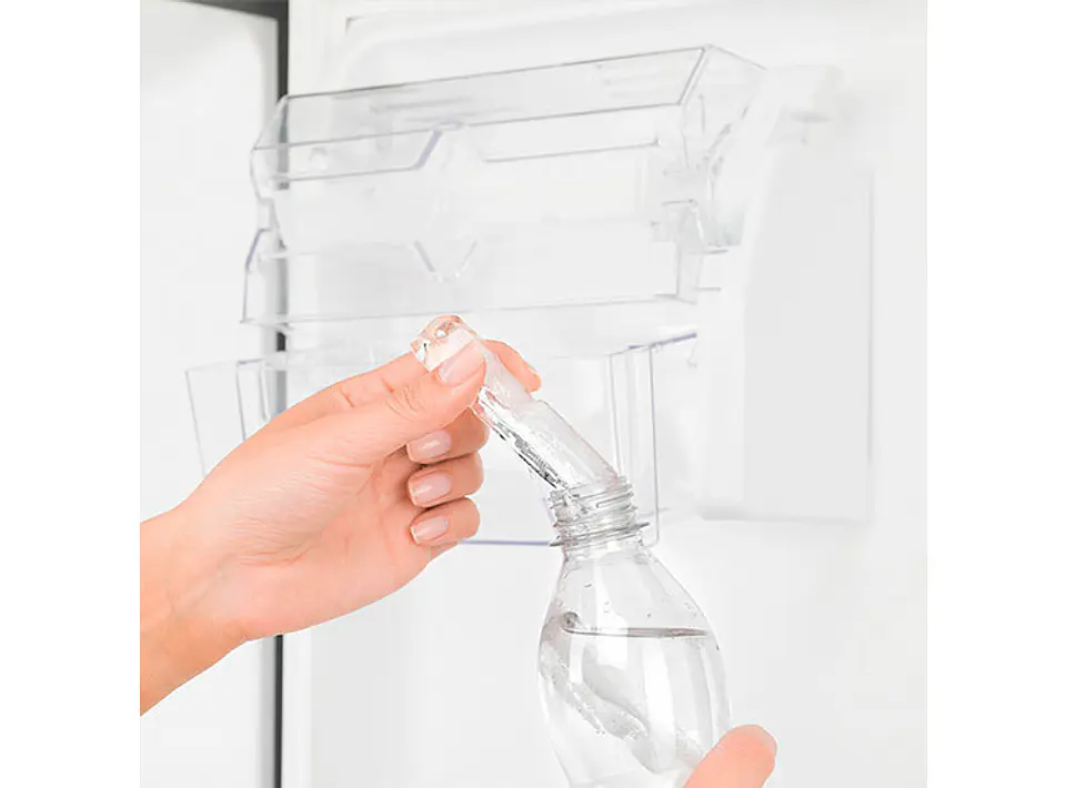 REFRIGERADOR MABE TOP MOUNT FREEZER NO FROST 300 L RMA300FWUC 5