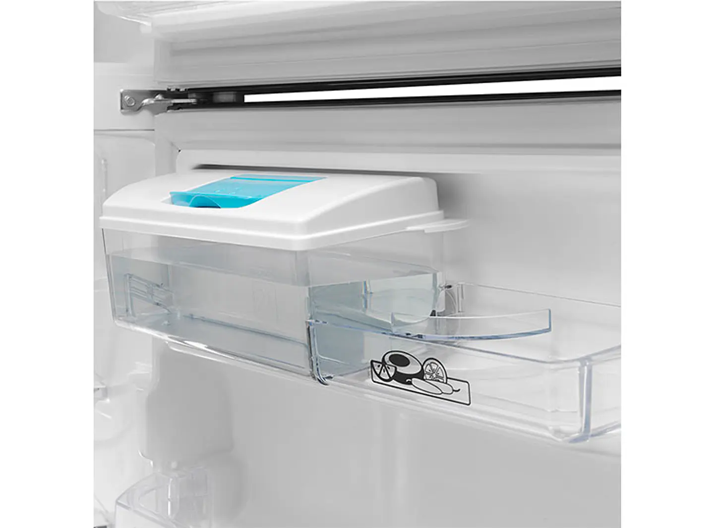 REFRIGERADOR MABE TOP FREEZER 250 L NF INOX 8