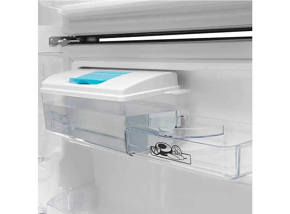 REFRIGERADOR MABE TOP FREEZER 250 L NF INOX 8