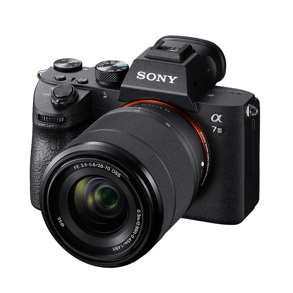 CÁMARA MIRRORLESS FULL-FRAME ILCE-7M3K 3