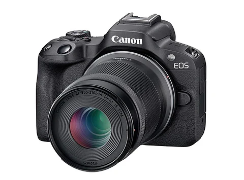 CÁMARA MIRRORLESS CANON R50 4K UHD 24.2 MP+ LENTE 18-45 + LENTE 55-210