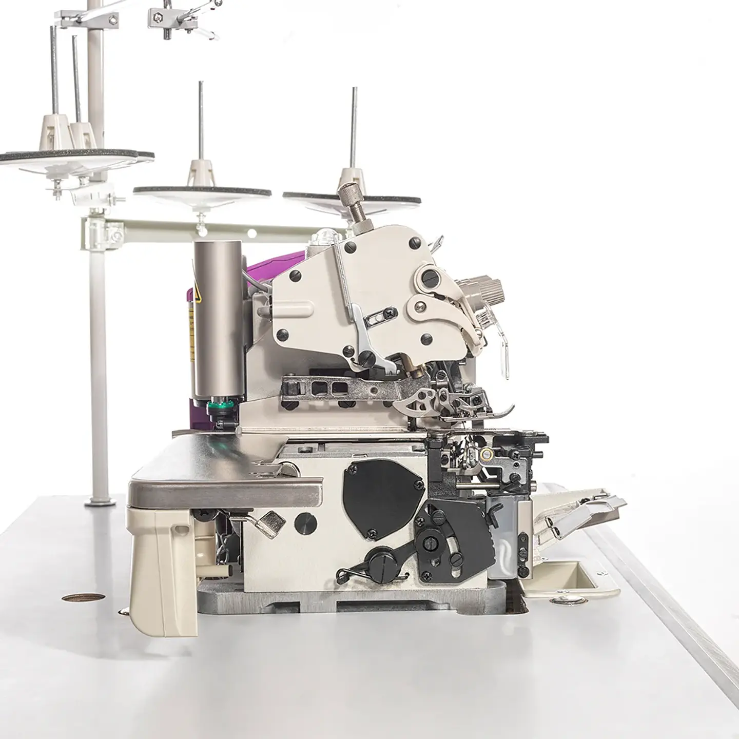 OVERLOCK REMINGTON RT-6800-5D-UT INDUSTRIAL RT 6800-5D-UT SERVO DIRECTO 2