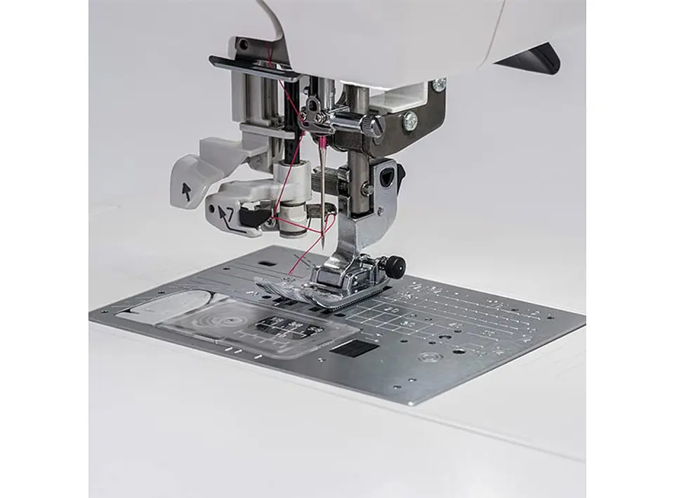 MÁQUINA DE COSER JANOME PROFESIONAL MEMORY CRAFT 9480QCP 7