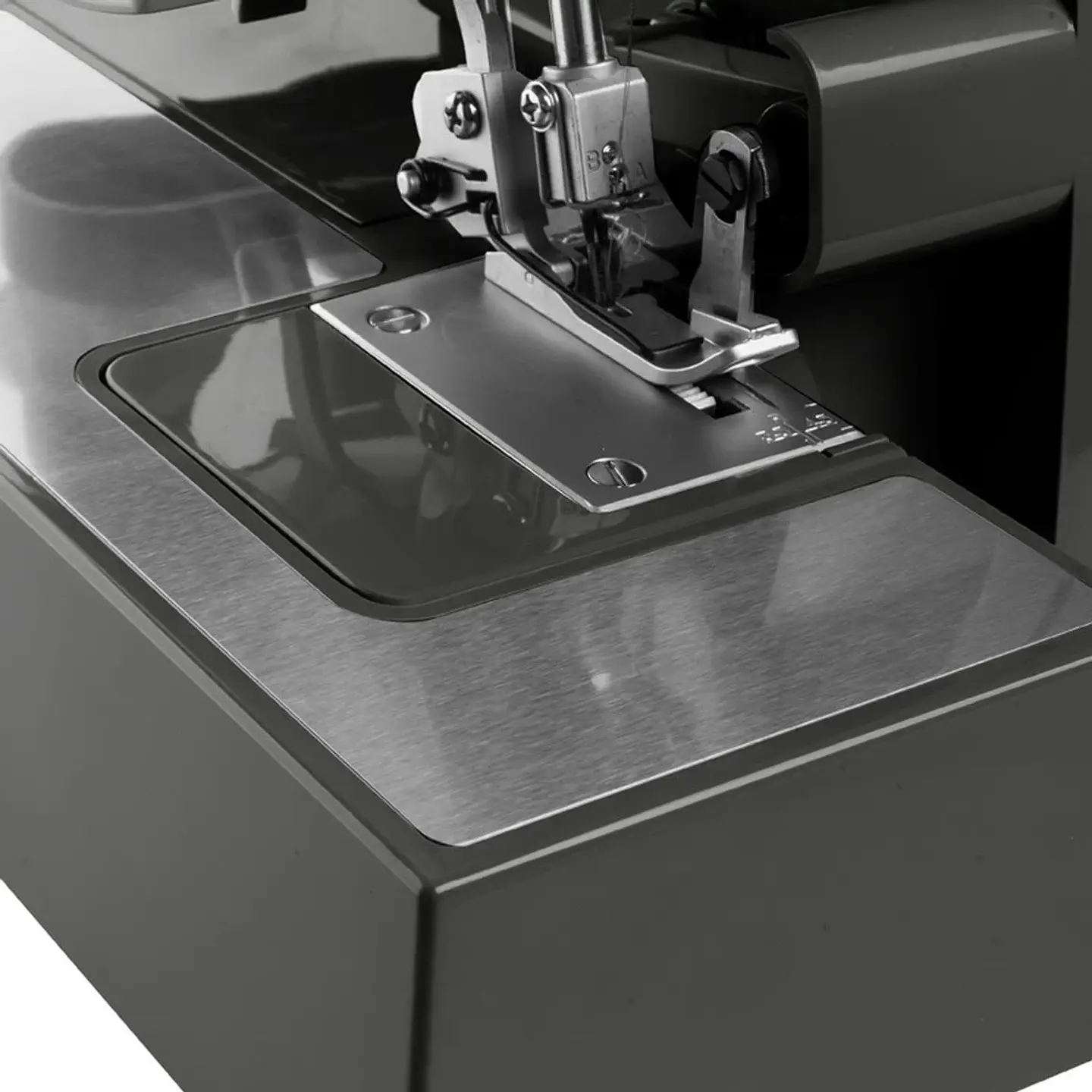 COSER CON PRECISION: MAQUINA OVERLOCK SINGER HD0405S PORTATIL 4