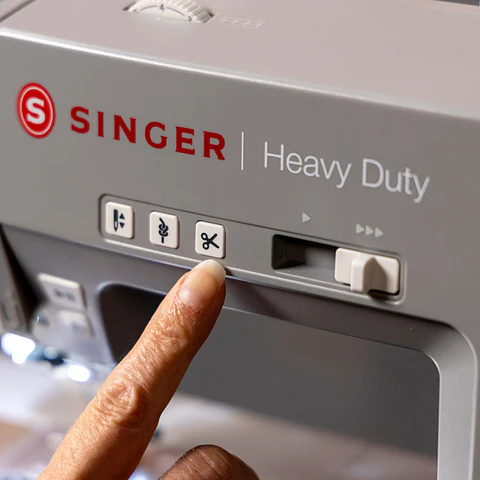 MÁQUINA DE COSER SINGER HEAVY DUTY HD6805C COMPUTARIZADA