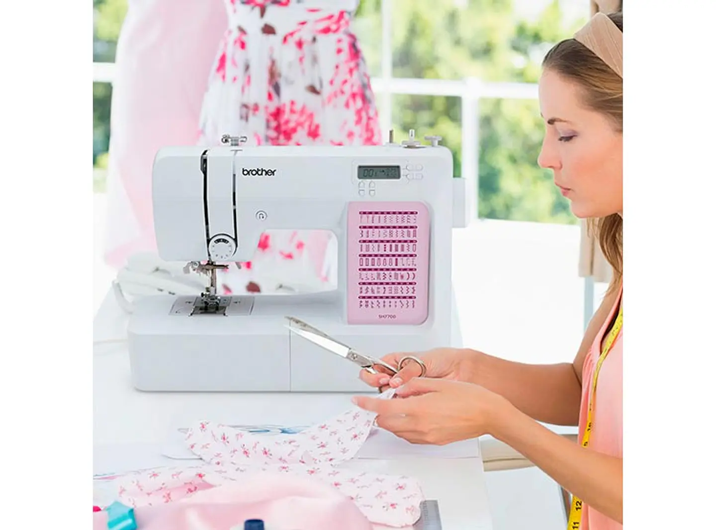 MÁQUINA DE COSER BROTHER SH7700 COMPUTARIZADA 2