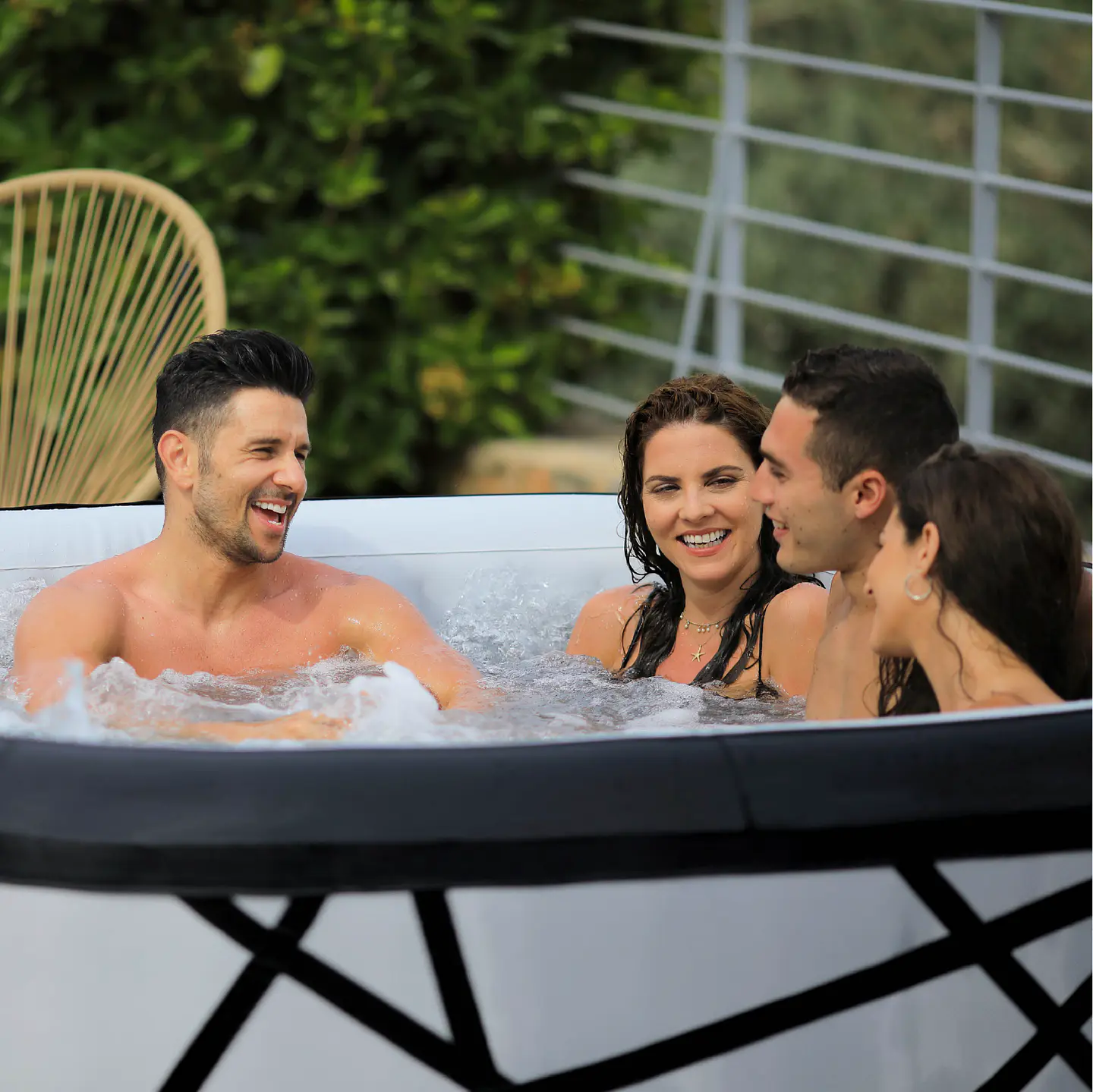 HOT TUB INFLABLE SOHO PREMIUM PARA 6 PERSONAS MSPA 8