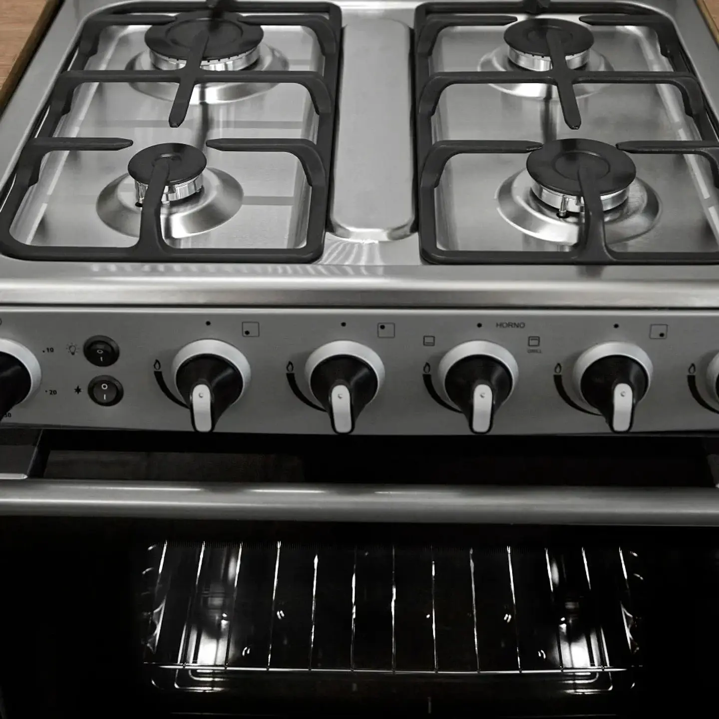 COCINA A GAS FS DESIGN 4 QUEMADORES FDV 4