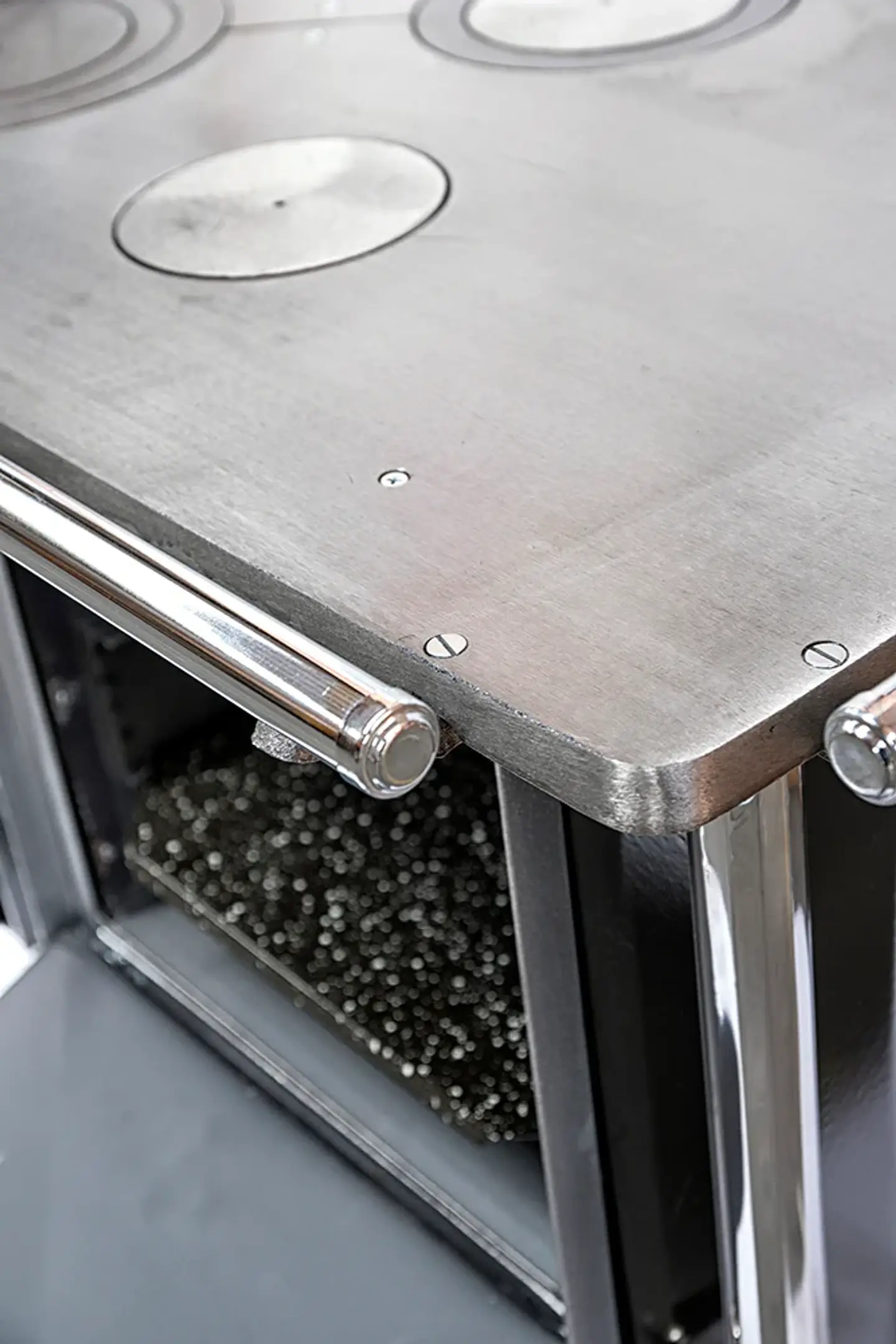 COCINA A LEÑA TRADICIONAL 80X56 NEGRA 2