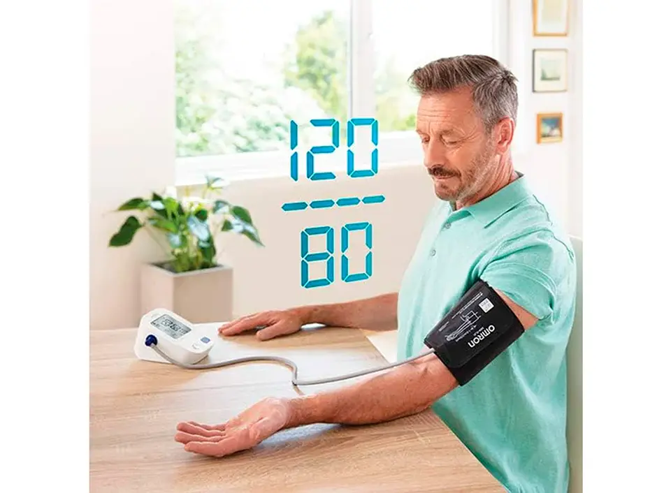 TOMA PRESIÓN DIGITAL DE BRAZO OMRON 7154 + BZTE ADULTO Y PEDIÁTRICO + ADAPTADOR ELÉCTRICO 5