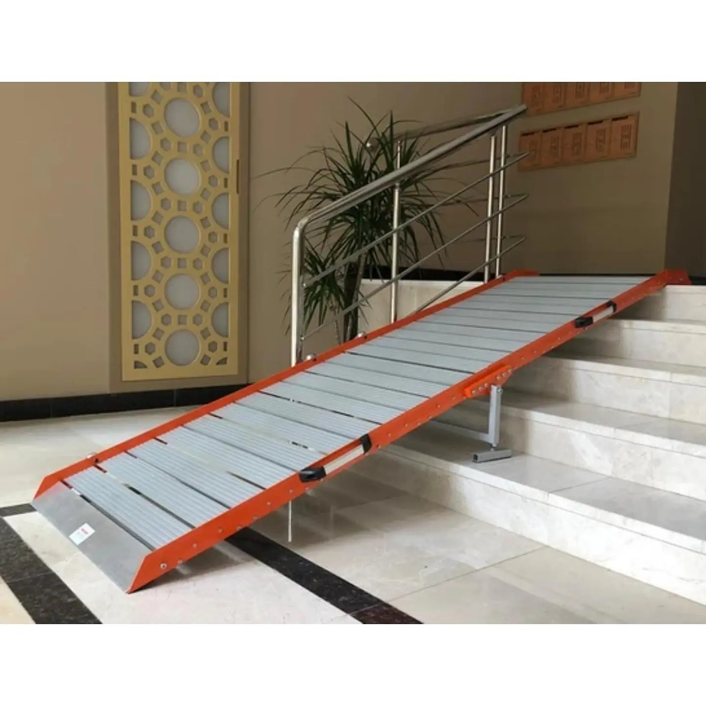 RAMPA DE ACCESO SILLA DE RUEDAS PLEGABLE TK 300CM 4