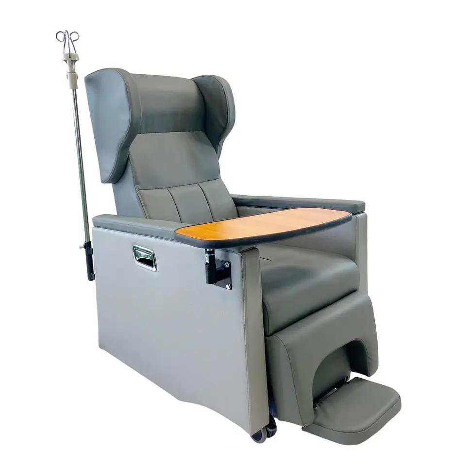 BUTACA CLINICA RECLINABLE SOPORTE CABEZA PORTASUERO Y MESA 1