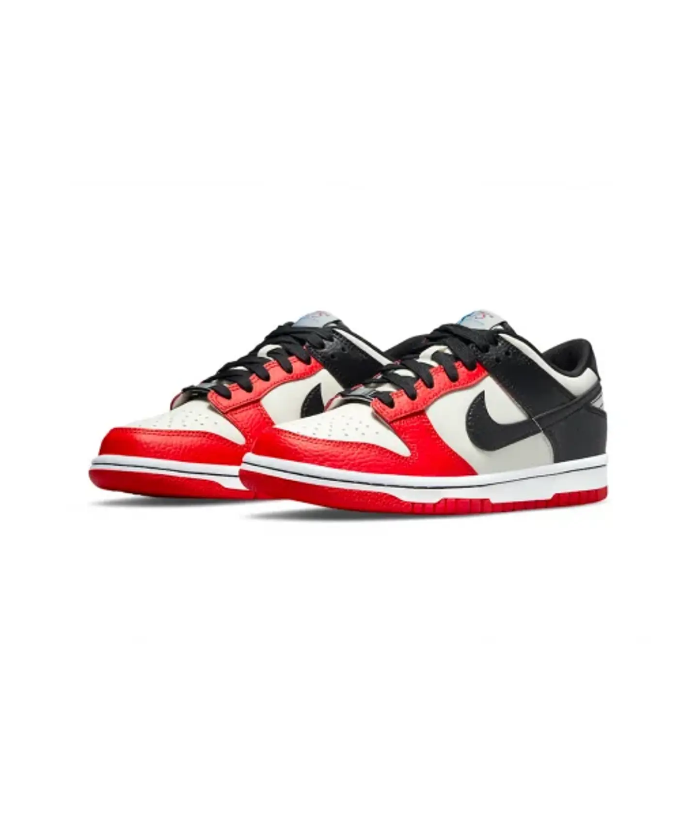 ZAPATILLAS NIKE DUNK LOW X NBA CHICAGO JUVENIL 1