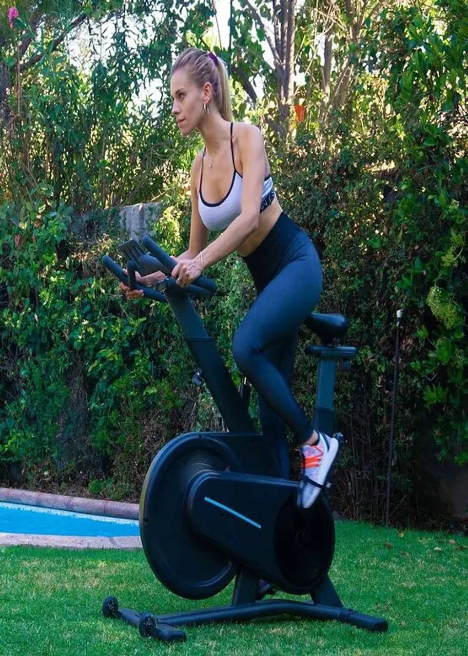 BICICLETA A3D BULL BIKE CAPACIDAD 110 KG SPINNING 4