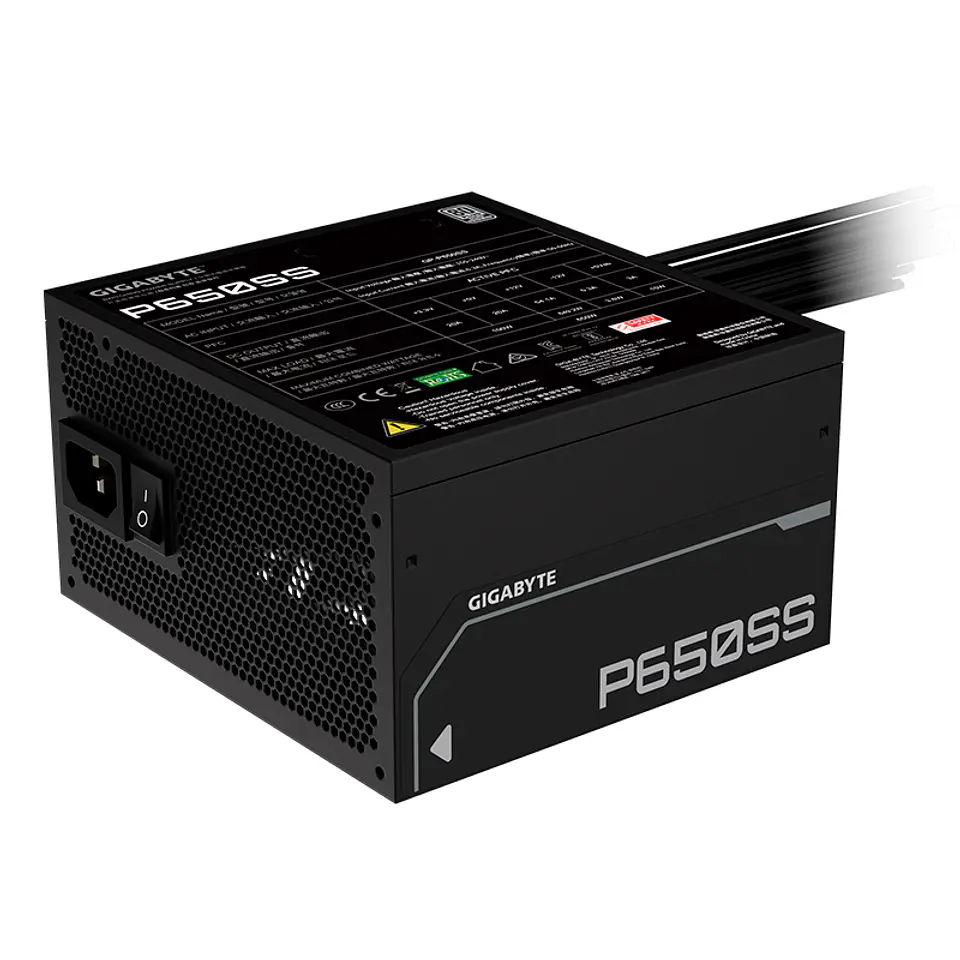 Fuente de alimentación Gigabyte P650SS , 650W, 80 PLUS Siver, Formato ATX. 1