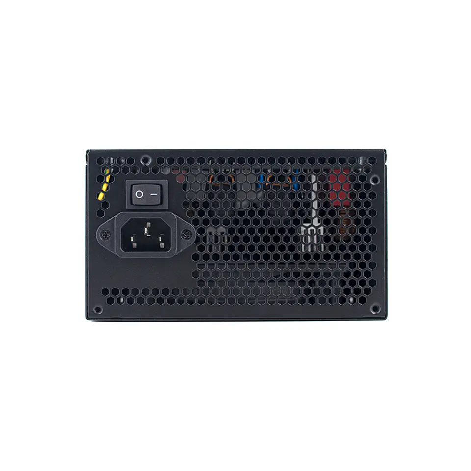 Fuente de alimentación Gamer Teros TE-1325G, Formato ATX, 650W 80 Plus Bronze 110-240V 4