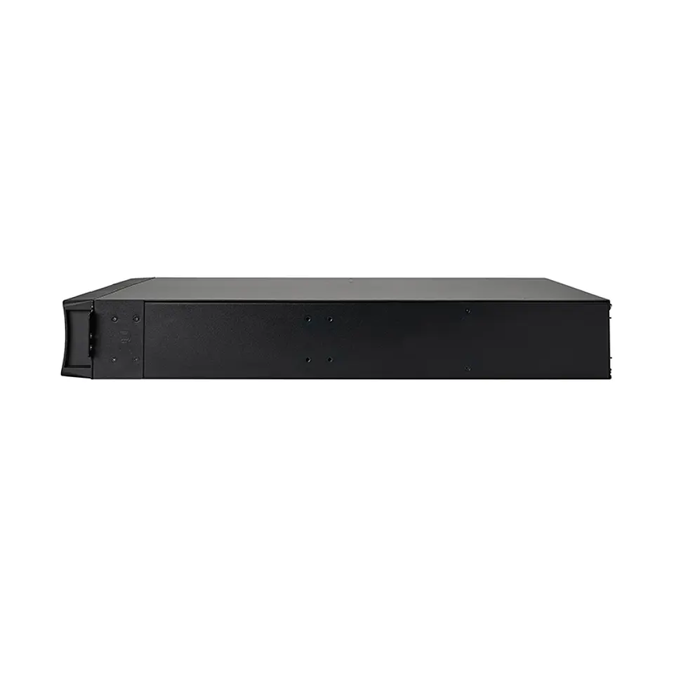 UPS SmartOnline TrippLite SUINT3000LCD2U, 3000VA, 2700W, 230V, 2U. 3