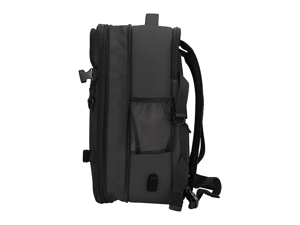 TEROS TE9037BK - Travel Backpack, para Notebooks de hasta 15.6