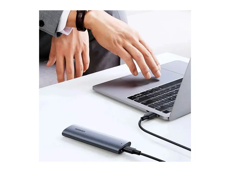 UGREEN 10902 - CM400 - Adaptador Enclousure SSD M.2 2
