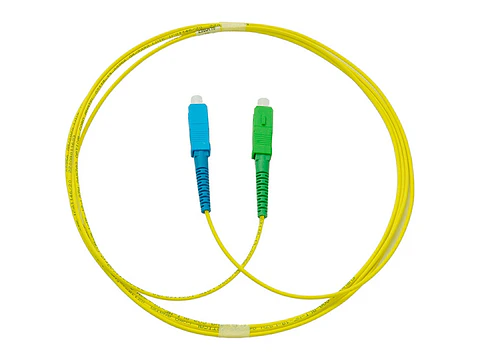 Furukawa 33004633 - Patch Cord Optico Monofibra Conectorizado Sm Bli G-657A2 Sc-apc/sc-upc 3.0m - Lszh - Amarillo