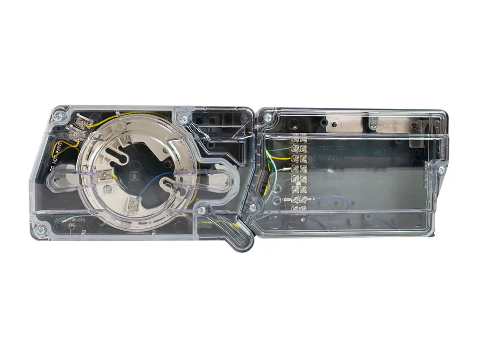SYSTEM SENSOR. Detector de humo para ducto. No incluye cabezal. 1