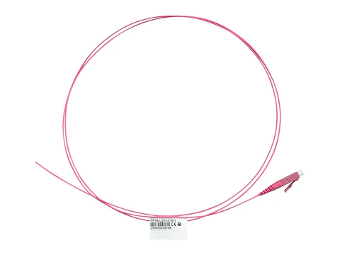 Siemon FP1B-LC5V-01EH - Pigtail FO LC Multimodo 50um Simplex OM4 XGLO 1mt LSZH. Color Violeta