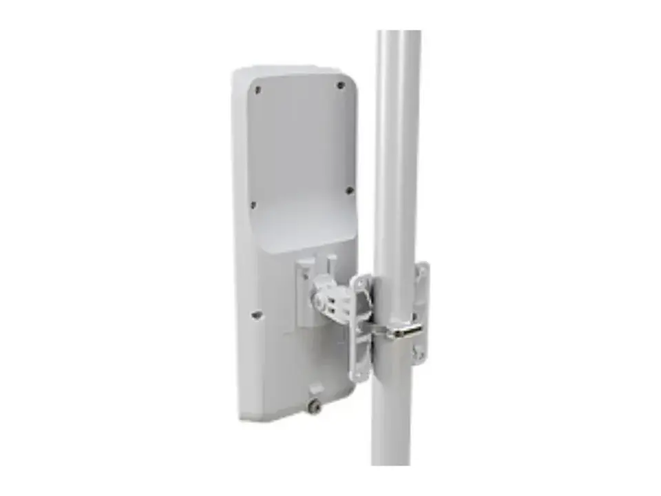 MikroTik L22UGS-5HAXD2HAXD-15S - Mantbox Ax 15S 2