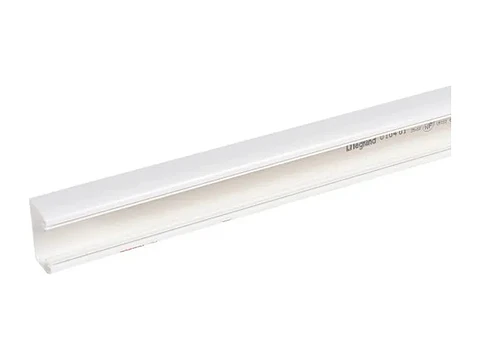 Legrand LE-010401 - Canaleta 60X35MM sin Tapa - 1MT - Blanco