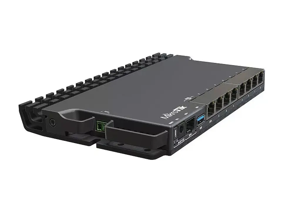 CPU 4 Núcleos, 8 Puertos Gigabit, 1 SFP+, Solo Routeros V7 · Procesador Quad Core Arm, Variable · 7 Puertos Gigabit, 1 Multigigabit RJ45, 1 SFP+ 10G 2
