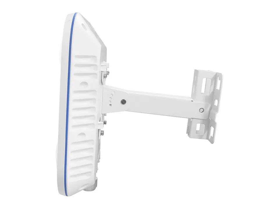 Access Point exterior Wi-Fi 6 , doble radio, , IP68, 1.8Gbps, antena interna; 1 puerto RJ45 10/100/1000 PoE In,1 puerto SFP 100/1000, incluye kit de montaje en poste y pared. No incluye fuente 3
