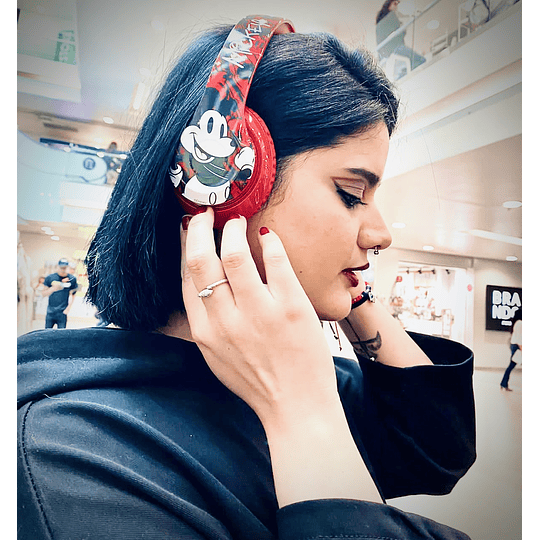 Audifonos  Earphones Bluetooth Disney® Mickey Rojo - Image 3