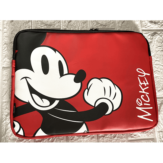 Funda Laptop Disney® Roja Mickey  - Image 3