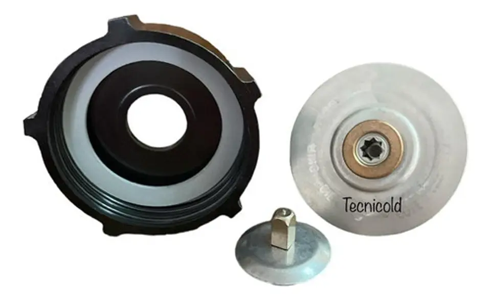 Cuchilla Juguera 4 Aspas Oster, Portavaso Original Y Acople 2