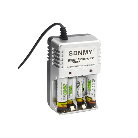 Cargador de Pilas recargables + 4 Pilas SDNMY A-615