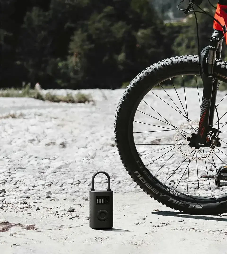 Compresor de aire eléctrico portátil MIJIA Air Pump 2 (Original) – Inflador multifunción con pantalla LED, puerto Tipo-C, presión de hasta 150 PSI y velocidad un 25 % mayor – Versión CN
 9