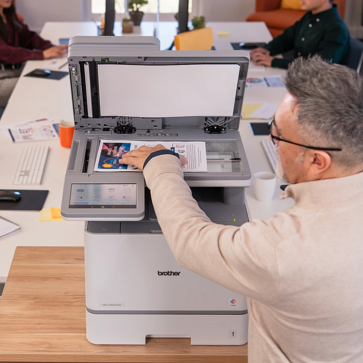 Brother MFC-L8970CDW Multifuncional Láser Color — Dúplex, Wi-Fi, NFC, 30ppm 3