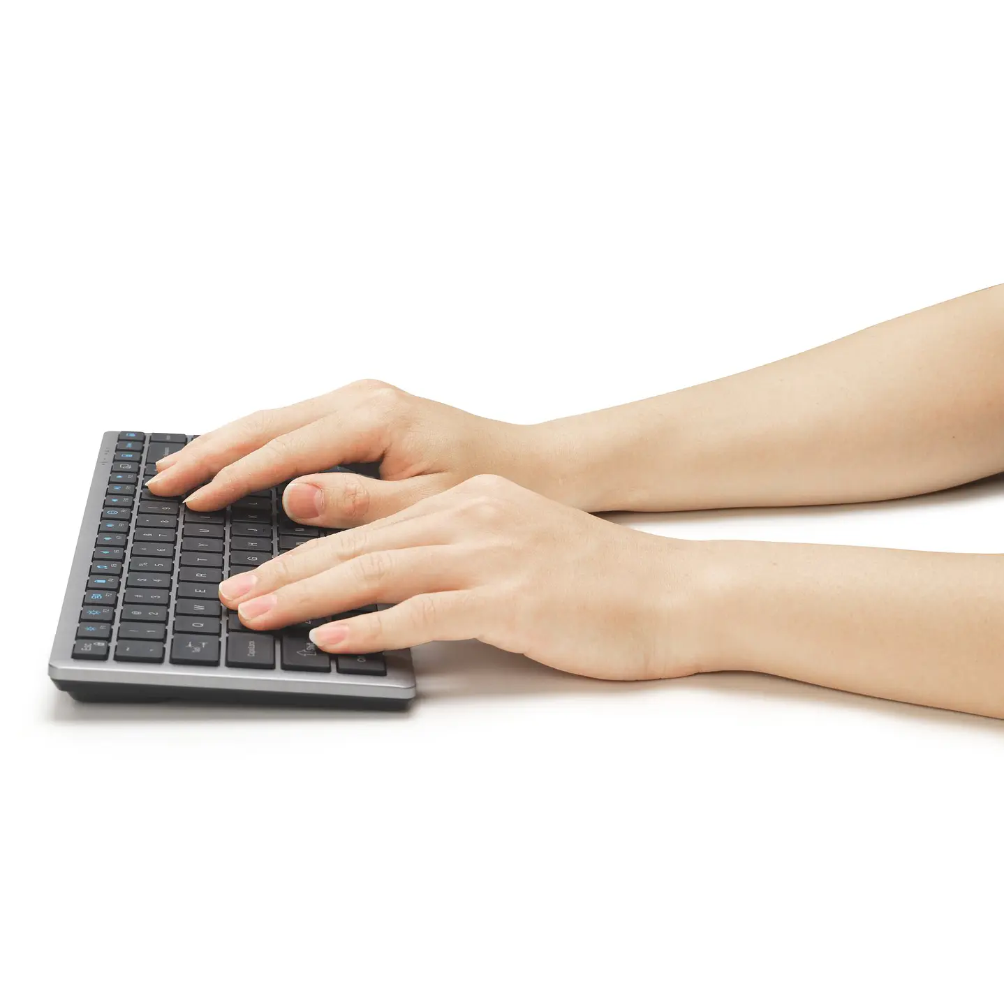 Teclado Inalámbrico Compacto Kensington KB435 EQ Recargable Bluetooth / 2.4 GHz Gris 1