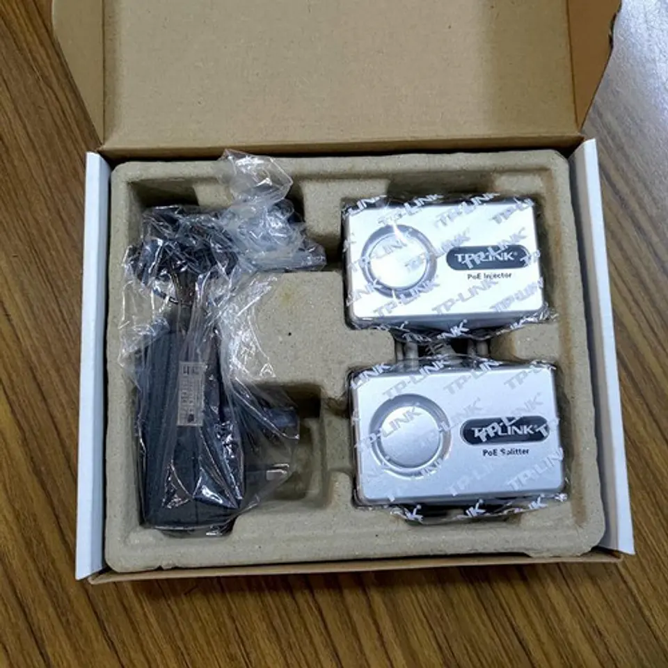 Poe Adapter Kit Tl-poe200 Caja Deteriorada 4