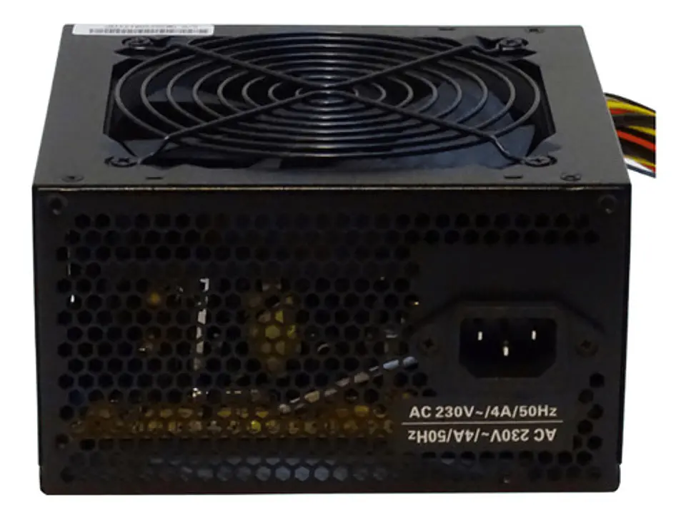 Fuente Poder Atx 650w Sata Requiere Cable Poder C13 4816 2