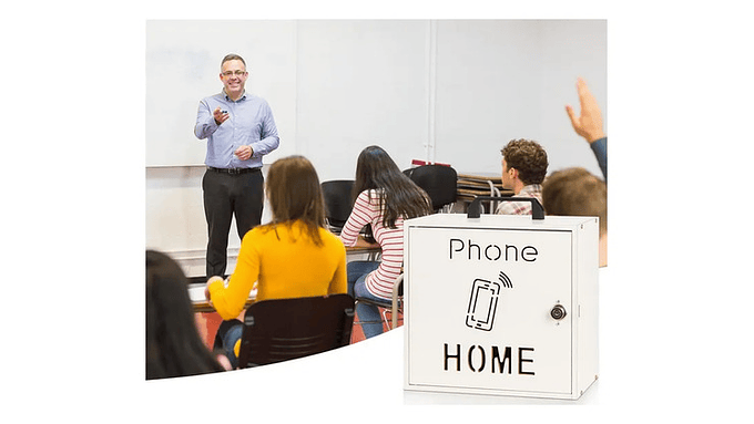 Caja Organizadora Para 33 Celulares Con Cerradura  Madera 4